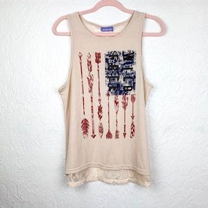 🌻 EUC Wild & Free American flag tank top lace